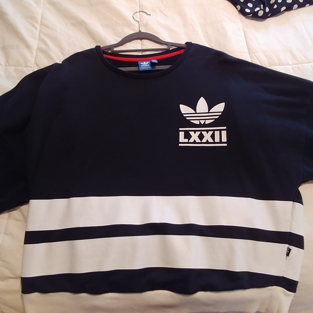 Adidas oversized sweatshirt